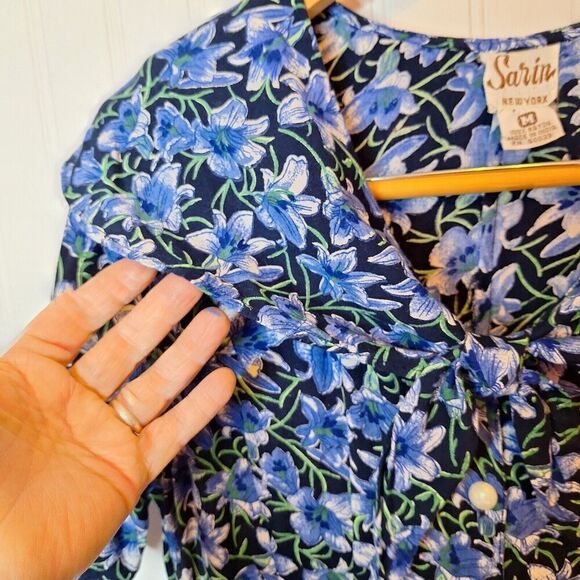 Sarin Girls Size M Short Romper Blue Floral Tie Waist Button Up Rayon Pockets - Picture 4 of 14